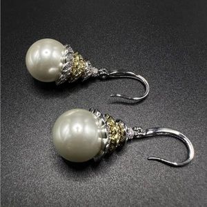 Vienna Customized Earrings